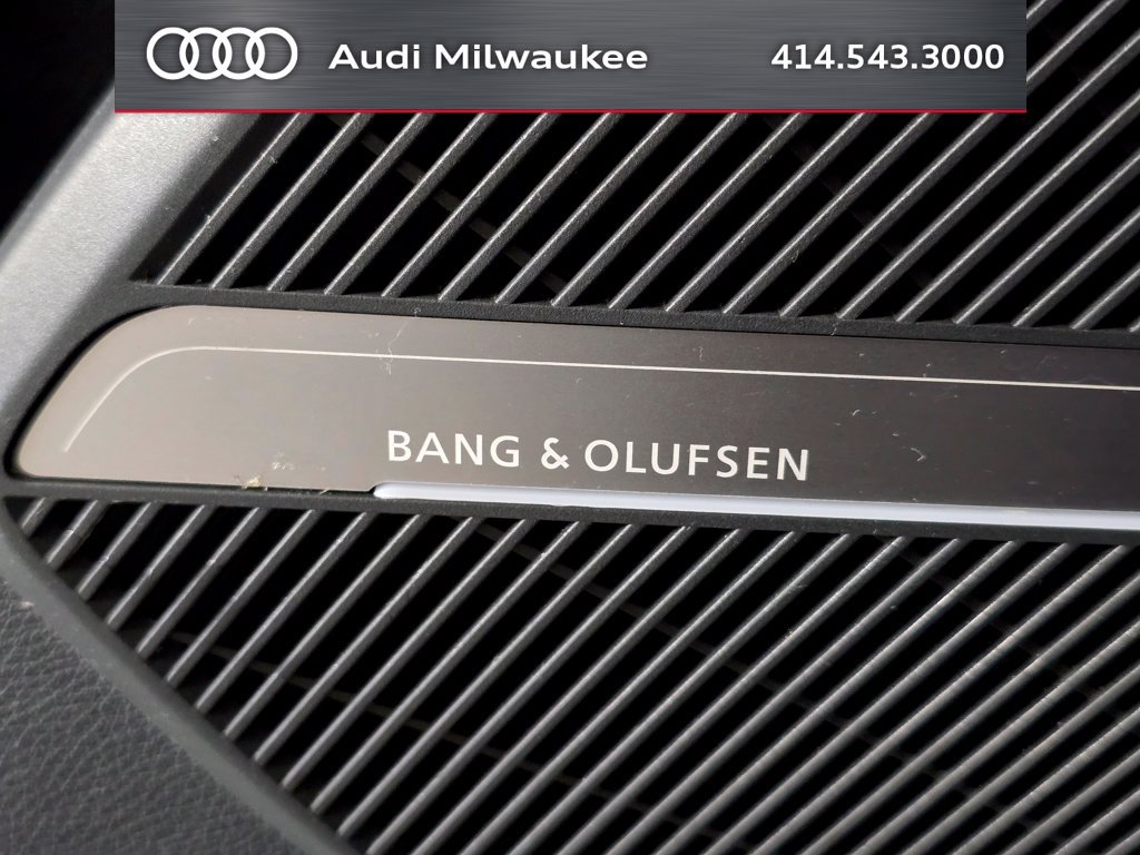 Used 2023 Audi Q5 2.0T Premium Plus w/ Premium Plus Package AWD/4WD image 15