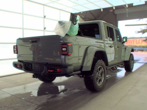 Used 2022 Jeep Gladiator Rubicon w/ LED Lighting Group AWD/4WD image 2