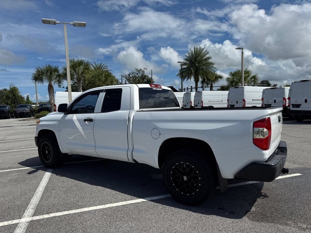 Used 2016 Toyota Tundra SR RWD image 5