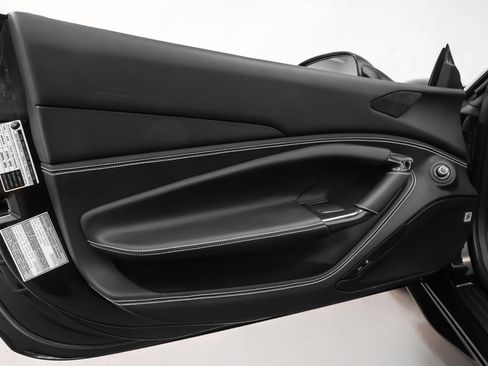 Certified 2021 Ferrari F8 Tributo RWD image 74