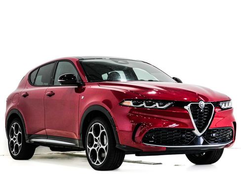 Used 2024 Alfa Romeo Tonale Ti AWD/4WD image 1