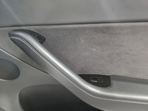 Used 2020 Tesla Model Y Long Range AWD/4WD image 8