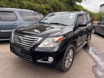 Used 2011 Lexus LX 570 4WD w/ Luxury Pkg