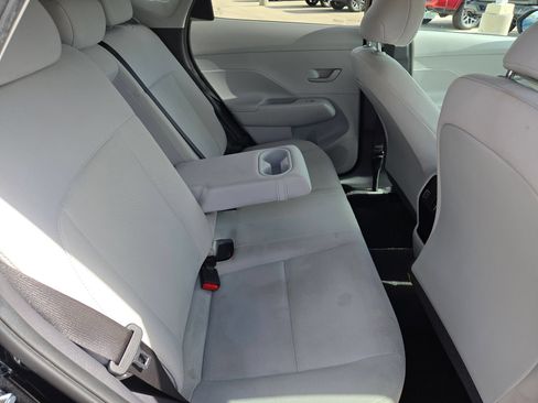 Used 2024 Hyundai Kona SEL FWD image 24