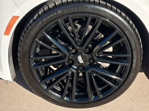 Used 2022 Cadillac CT5 Sport w/ LPO, ONYX Package image 9