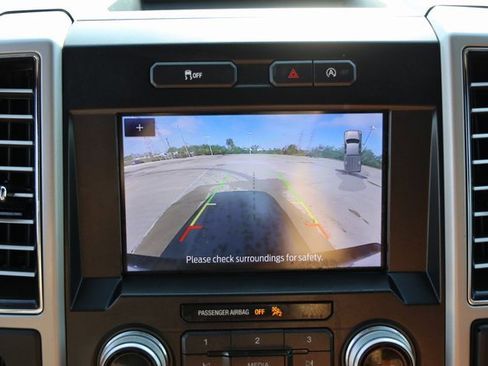 Used 2019 Ford F150 King Ranch image 17