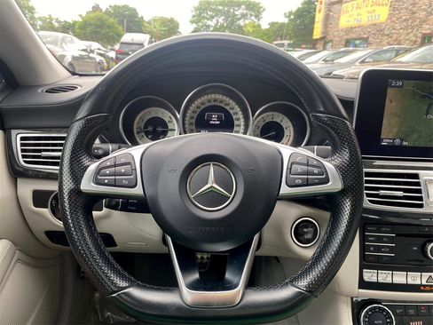 Used 2015 Mercedes-Benz CLS 400 4MATIC w/ Premium 2 Package image 29