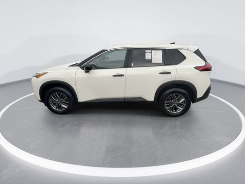 Used 2023 Nissan Rogue S AWD/4WD image 5