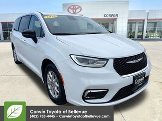Used 2024 Chrysler Pacifica Touring-L FWD 360° Tour