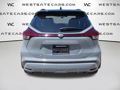 Used 2022 Nissan Kicks SR image 8