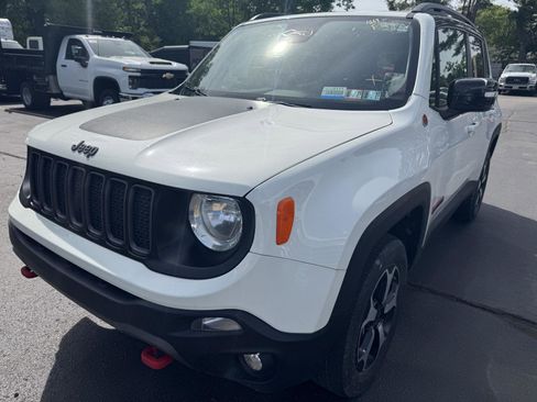 Used 2022 Jeep Renegade Trailhawk AWD/4WD image 2
