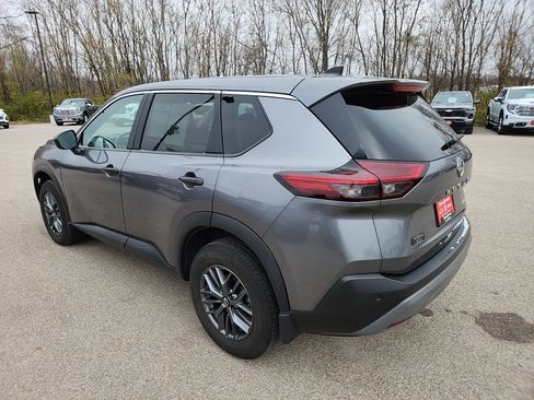 Used 2023 Nissan Rogue S image 6