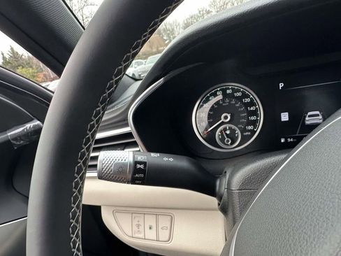 New 2026 Genesis G70 2.5T image 26