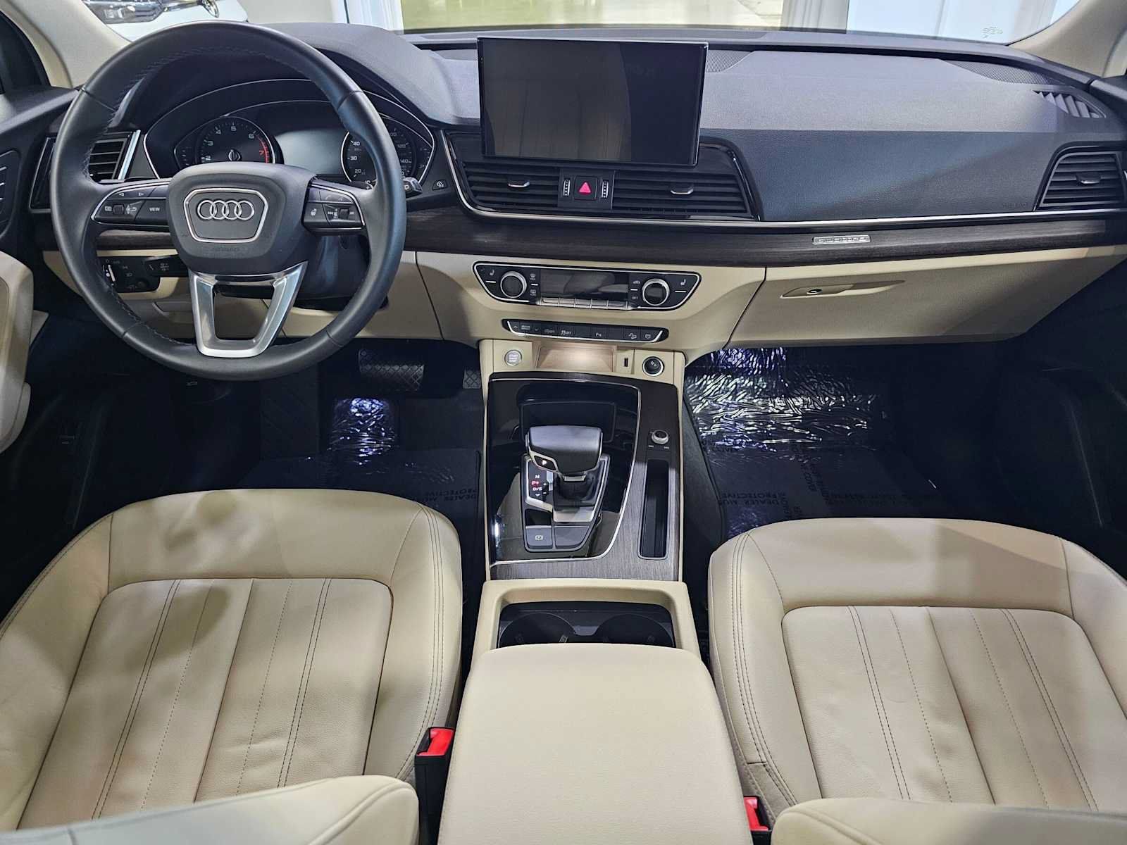 Used 2023 Audi Q5 2.0T Premium w/ Convenience Package AWD/4WD image 20