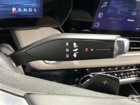 New 2026 Chevrolet Equinox LT w/ Convenience Package II image 30