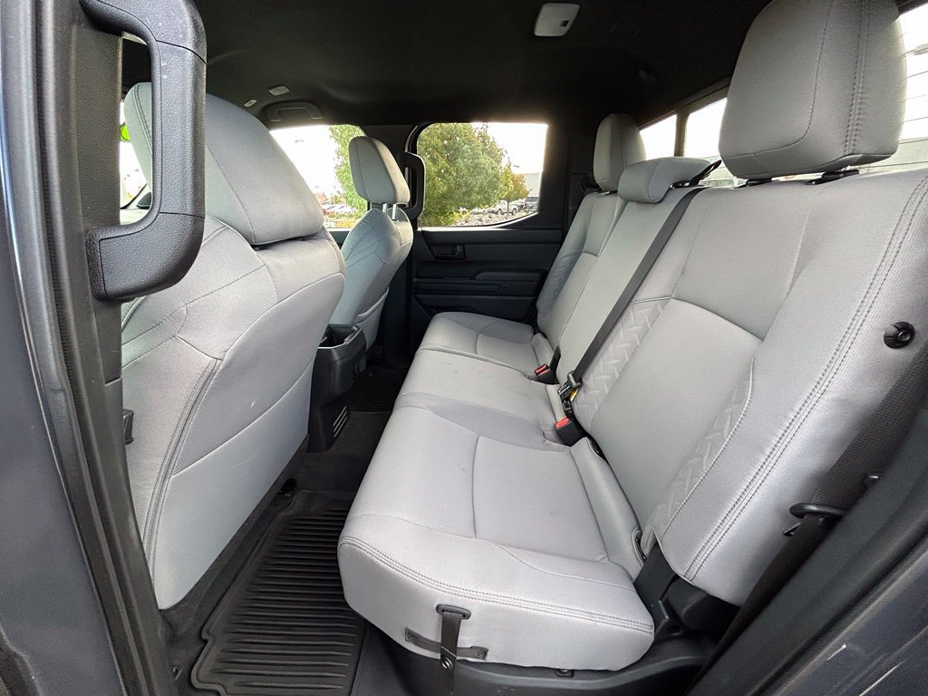 Used 2025 Toyota Tacoma SR5 AWD/4WD image 26