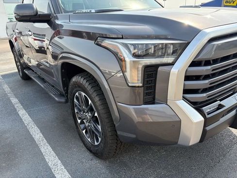 Used 2024 Toyota Tundra Limited image 28
