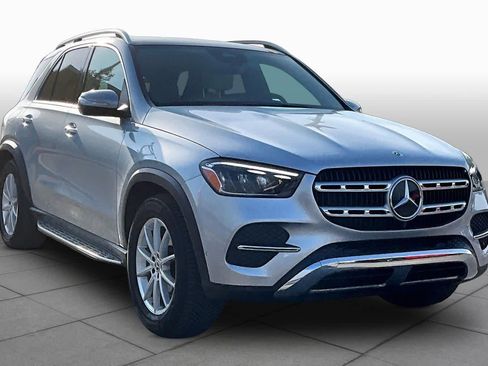 Certified 2025 Mercedes-Benz GLE 350 4MATIC image 3