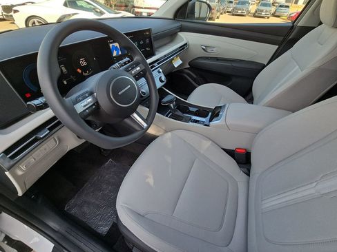 New 2026 Hyundai Tucson SEL FWD image 16