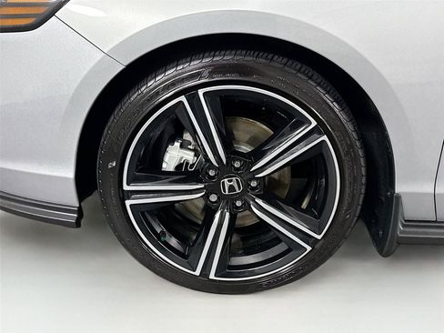 Used 2024 Honda Accord Sport image 41