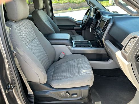 Used 2018 Ford F150 XLT w/ Equipment Group 302A Luxury AWD/4WD image 15