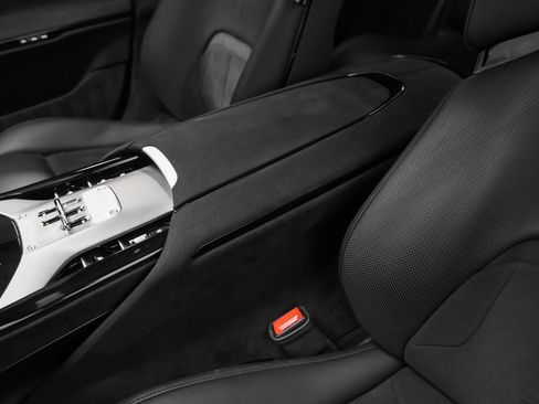Certified 2023 Ferrari Purosangue AWD/4WD image 66