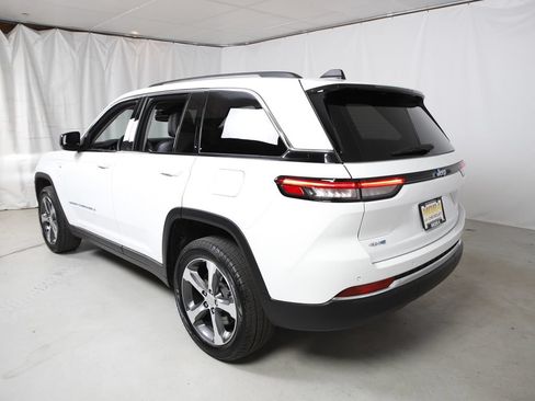 Used 2022 Jeep Grand Cherokee Limited 4xe AWD/4WD image 22