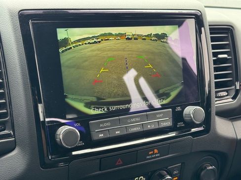 Used 2022 Nissan Frontier PRO-4X w/ Technology Package image 25