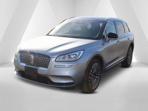 Used 2021 Lincoln Corsair Reserve w/ Equipment Group 201A image 3