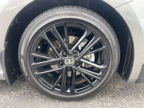 Used 2025 Toyota Camry SE image 13