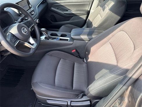 Certified 2022 Nissan Altima 2.5 S image 17