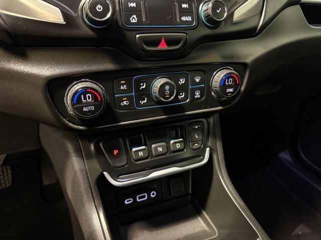 Used 2020 GMC Terrain SLT w/ Preferred Package AWD/4WD image 21
