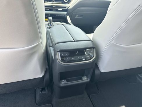 New 2026 Lexus TX 350 AWD image 17
