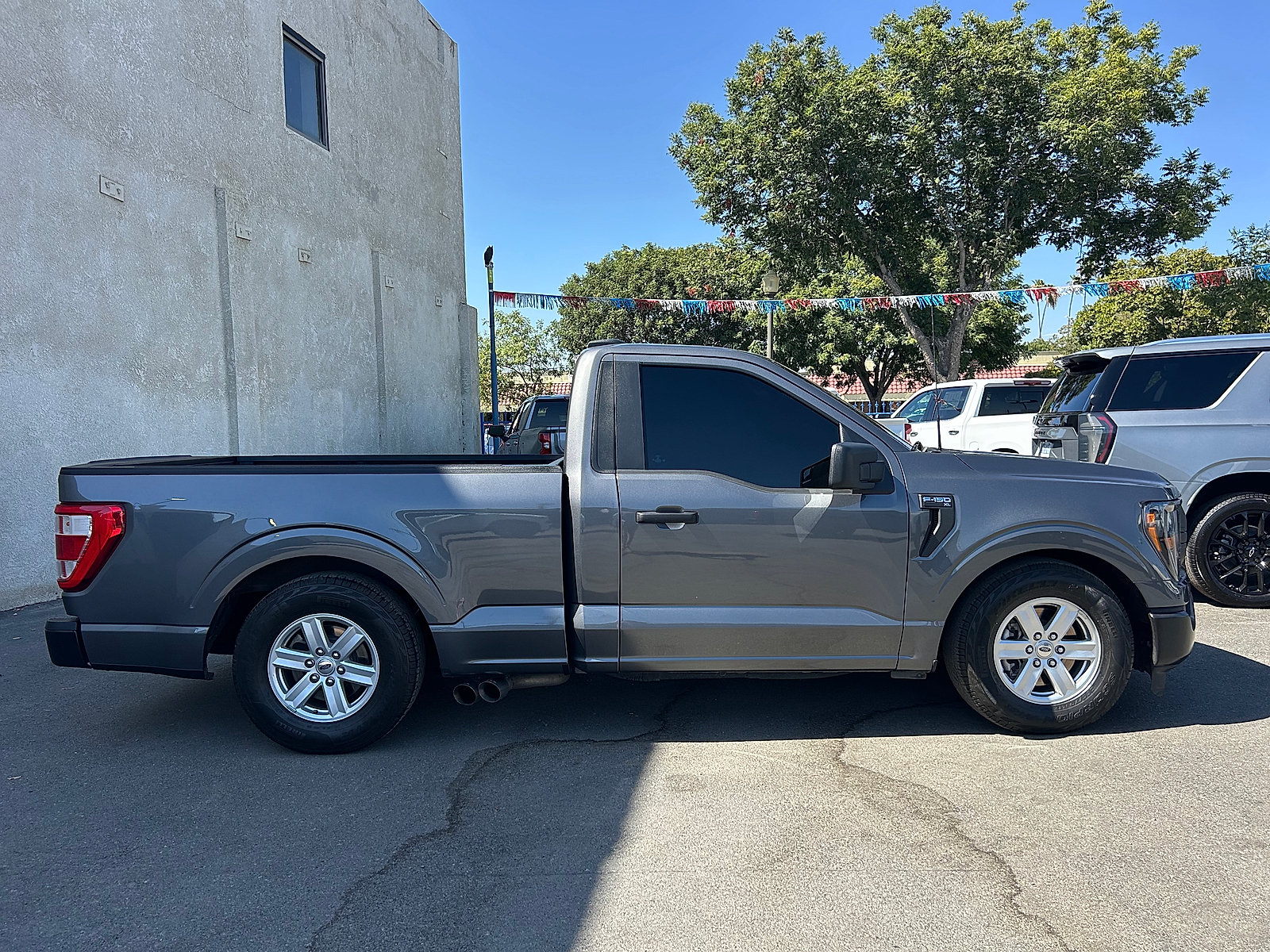 Used 2023 Ford F150 XL RWD image 2