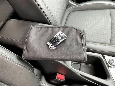 Certified 2023 Buick Encore GX Select w/ Sport Touring Package image 12