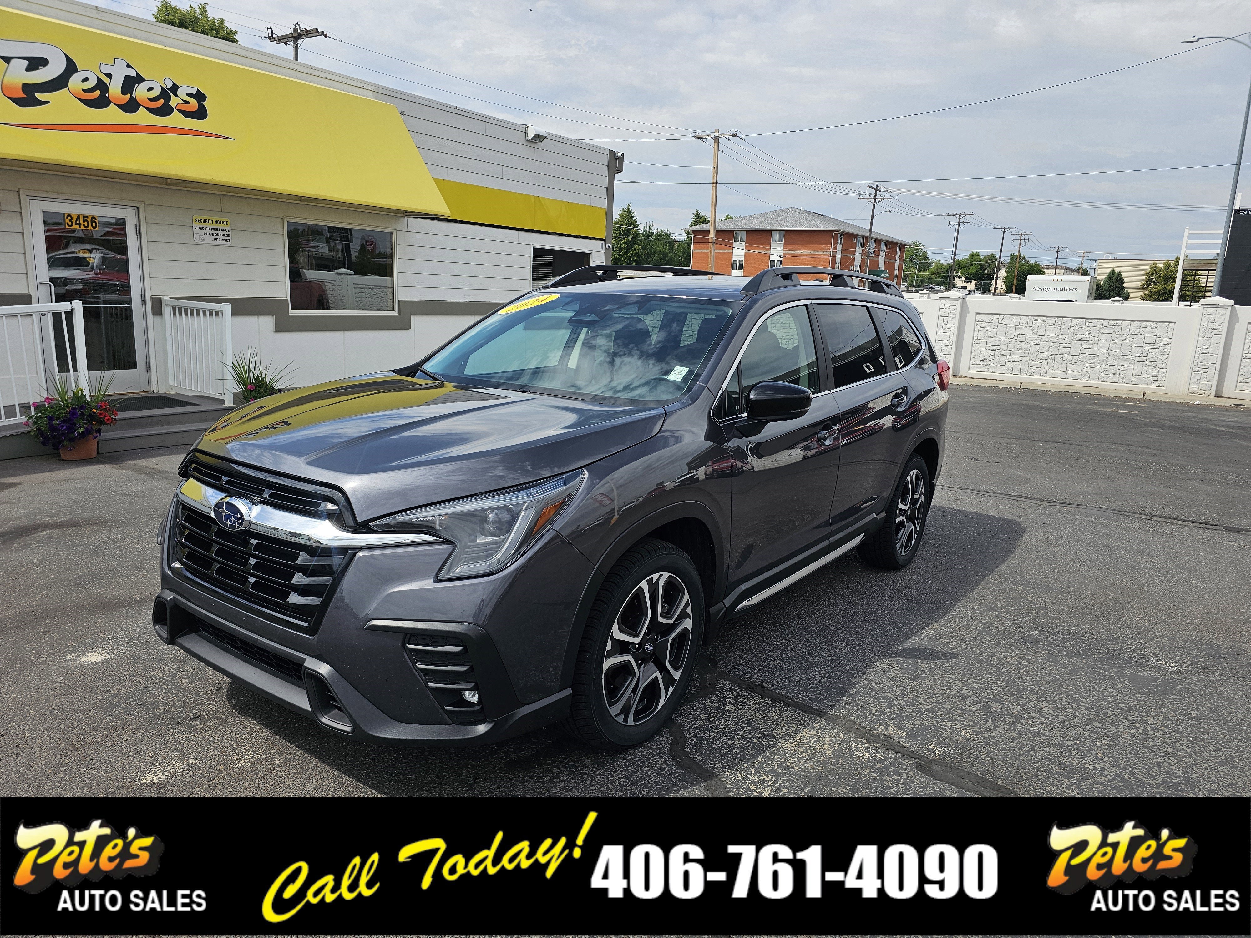 Used 2024 Subaru Ascent Limited AWD/4WD image 8