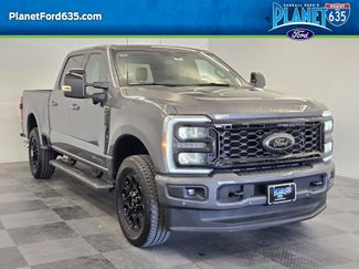 New 2026 Ford F250 Lariat w/ Black Appearance Package AWD/4WD video 2