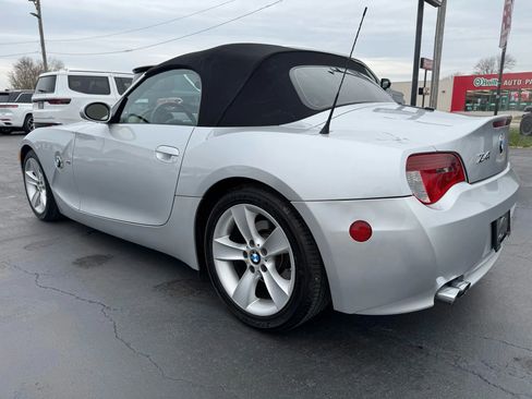 Used 2007 BMW Z4 3.0i image 10