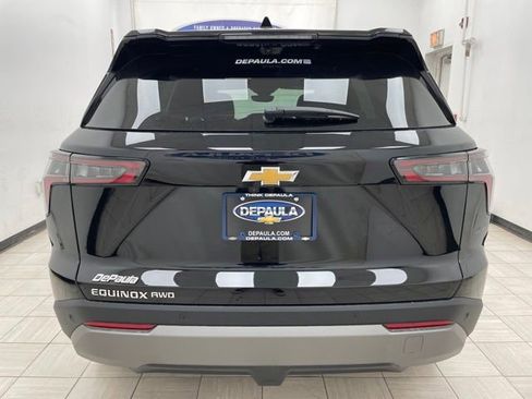 New 2026 Chevrolet Equinox LT w/ Safety and Technology Package AWD/4WD image 16