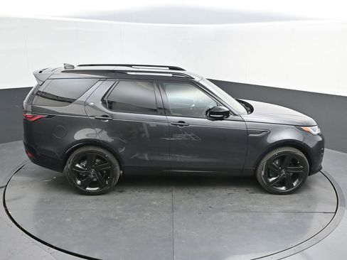 New 2026 Land Rover Discovery Limited Edition AWD/4WD image 37