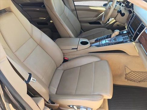 Used 2010 Porsche Panamera Turbo image 22