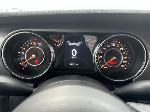 Certified 2022 Jeep Wrangler Unlimited Sport AWD/4WD image 32