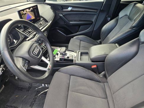 Used 2022 Audi SQ5 Premium w/ Convenience Package image 20