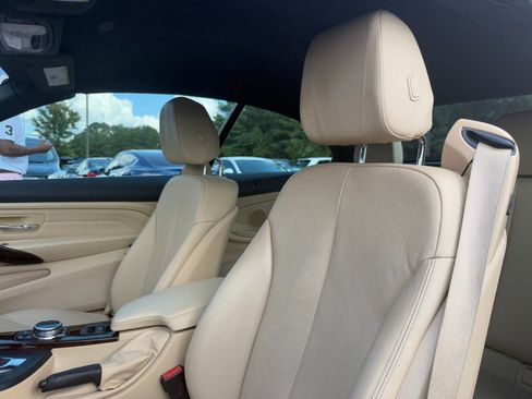 Used 2014 BMW 428i xDrive Convertible image 16