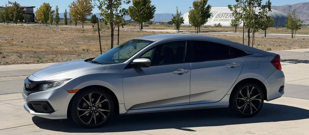 Used 2020 Honda Civic Sport image 4