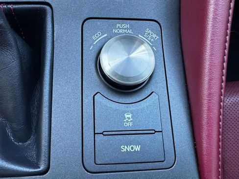 Used 2017 Lexus RC 300 AWD image 27