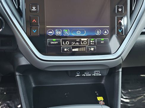 Certified 2025 Subaru Crosstrek 2.5i Limited w/ Crosstrek Mirror Package AWD/4WD image 24