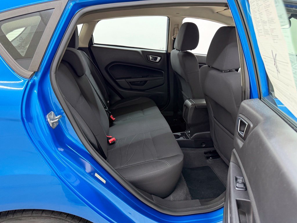 Used 2015 Ford Fiesta SE FWD image 14
