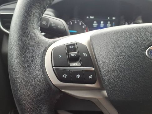 Certified 2023 Ford Explorer XLT w/ Equipment Group 202A AWD/4WD image 17