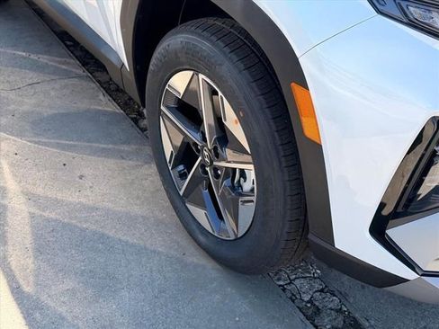 New 2026 Hyundai Tucson SEL AWD/4WD image 18